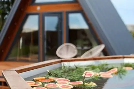 Дом в Брестской области, Брестская область, Барановичский р-н , д. Малаховцы, Центральная ул., 100