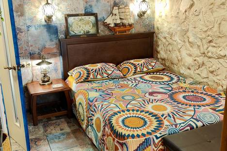 Двухкомнатная квартира в аренду посуточно в Коктебеле по адресу ул. Аксёнова, 22А