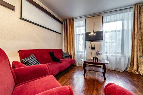 2-комнатная квартира в Санкт-Петербурге, Косая лн., 24/25