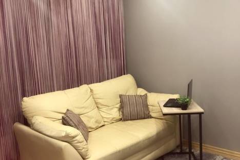 2-комнатная квартира в Мурманске, ул. Адмирала Флота Лобова, 43к1