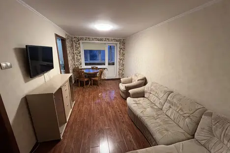 2-комнатная квартира в Южно-Сахалинске, 8-й мкр., б-р им. Ф.С. Анкудинова, 9