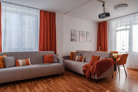 2-комнатная квартира в Екатеринбурге, ул. Стачек, 4