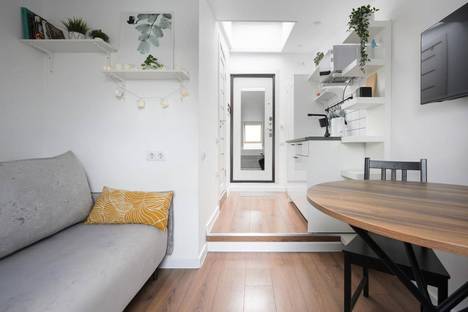 1-комнатная квартира в Санкт-Петербурге, ул. Восстания, 40