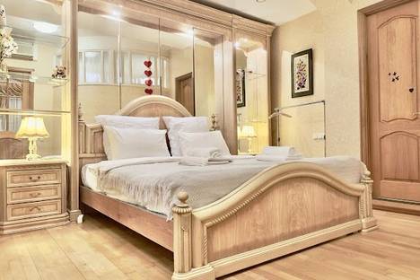 2-комнатная квартира в Санкт-Петербурге, 9-я лн. Васильевского острова, 64/25