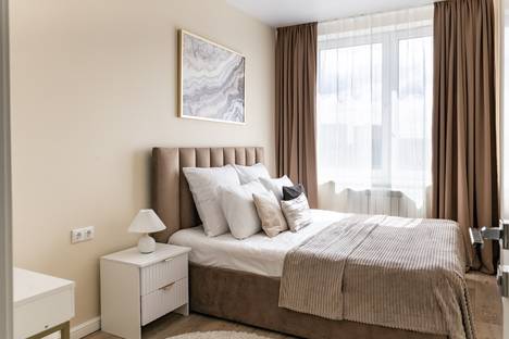 2-комнатная квартира в Москве, Москва, Новомосковский административный округ, р-н  Внуково, ул. Анны Ахматовой, 11к3