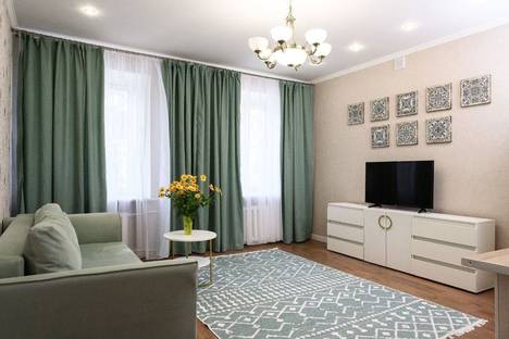 Двухкомнатная квартира в аренду посуточно в Челябинске по адресу ул. Кирова, 163