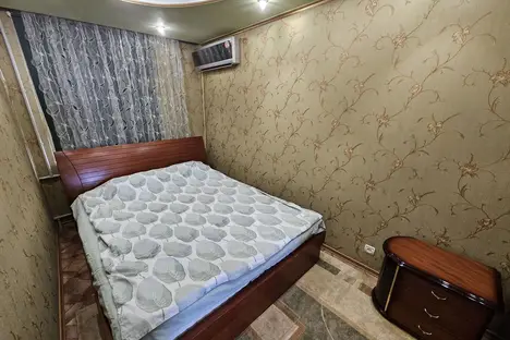 2-комнатная квартира в Шахтёрске, Шахтёрск, ул. Ленина, 51