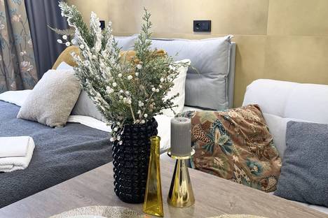 1-комнатная квартира в Москве, Новоостаповская ул., 20