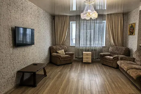 3-комнатная квартира в Омске, ул. Ватутина, 14