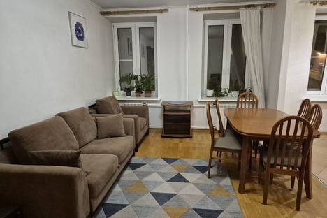 4-комнатная квартира в Санкт-Петербурге, Караванная ул., 14