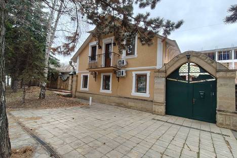 Дом в Кисловодске, пр-кт Дзержинского, 25