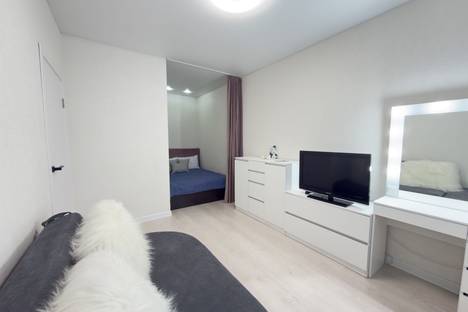 1-комнатная квартира в Тюмени, ул. Дмитрия Менделеева, 2к2