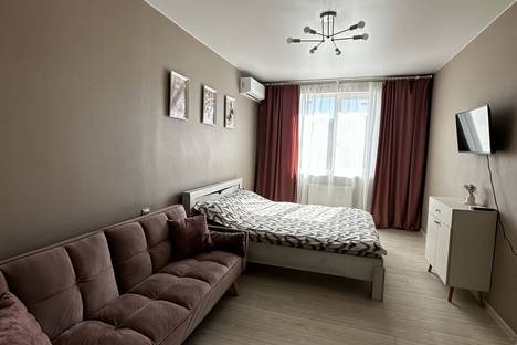 Двухкомнатная квартира в аренду посуточно в Симферополе по адресу ул. Крымской Весны, 6к2