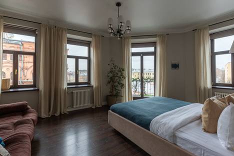 2-комнатная квартира в Санкт-Петербурге, Санкт-Петербург, Московский пр-кт, 63