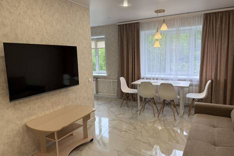 2-комнатная квартира в Великом Новгороде, Октябрьская ул., 42