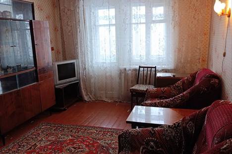 Двухкомнатная квартира в аренду посуточно в Шахтёрске по адресу ул. Ленина, 57