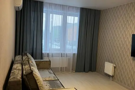 2-комнатная квартира в Казани, ул. Александра Курынова, 5к1