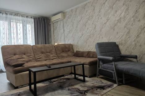 2-комнатная квартира в Новокузнецке, пр-кт Н.С. Ермакова, 30