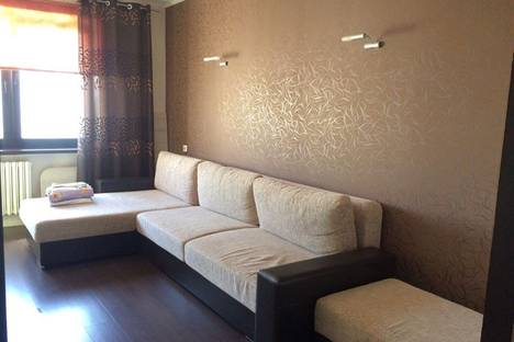 Двухкомнатная квартира в аренду посуточно в Рогачёве по адресу ул. Ивана Богатырёва, 151