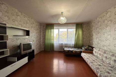 Двухкомнатная квартира в аренду посуточно в Смолевичах по адресу Советская ул., 132А