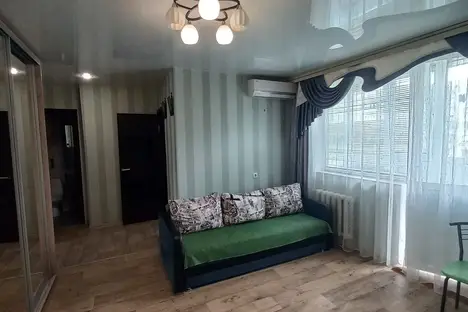 1-комнатная квартира в Евпатории, Евпатория, пр-кт Ленина, 52