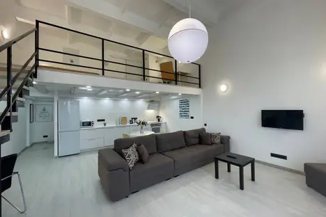 2-комнатная квартира в Челябинске, Челябинск, Лесопарковая ул., 7А