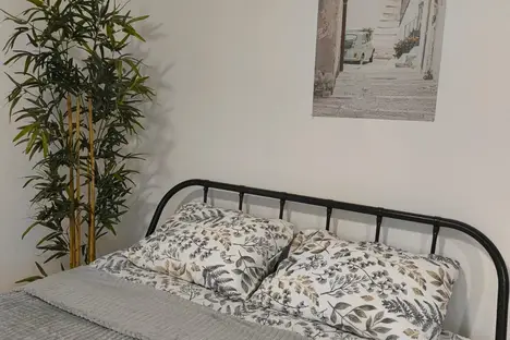 1-комнатная квартира в Екатеринбурге, Золотистый б-р, 17