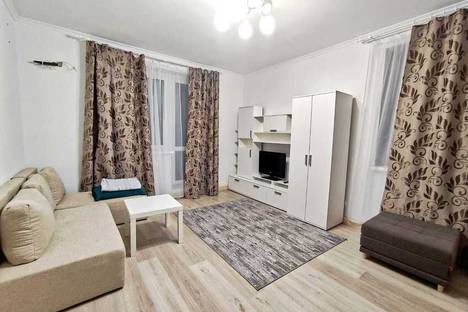 Двухкомнатная квартира в аренду посуточно в Москве по адресу р-н  Троицк, Кварцевая ул., 2к4