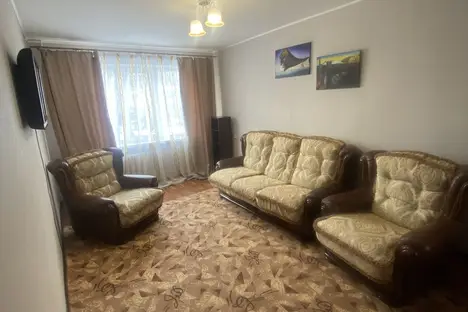 3-комнатная квартира в Южно-Сахалинске, ул. им. Космонавта Поповича, 77