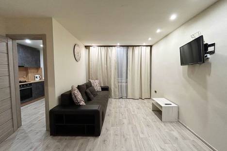 1-комнатная квартира в Мурманске, ул. Академика Книповича, 55