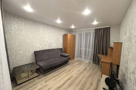 Однокомнатная квартира в аренду посуточно в Томске по адресу ул. Никитина, 56