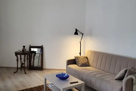 2-комнатная квартира в Санкт-Петербурге, ул. Бонч-Бруевича, 5/10