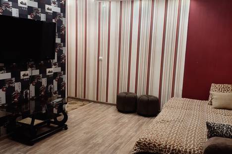 Двухкомнатная квартира в аренду посуточно в Рубцовске по адресу пр-кт Ленина, 170