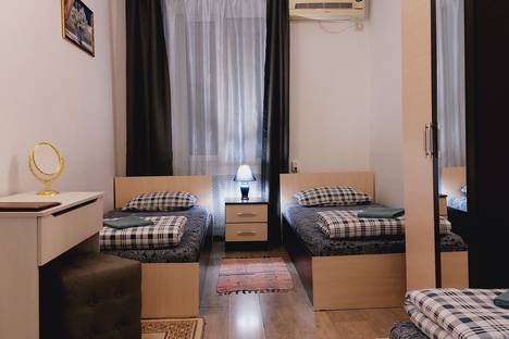 Комната в аренду посуточно в Москве по адресу Большая Никитская ул., 22/2