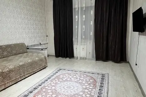 2-комнатная квартира в Будённовске, Будённовск, 8-й мкр., 18