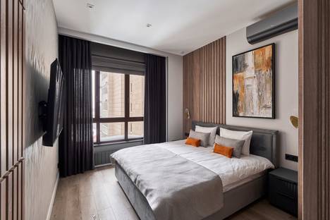 Однокомнатная квартира в аренду посуточно в Москве по адресу Большой Строченовский пер., 9