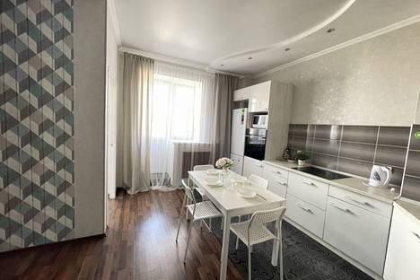 2-комнатная квартира в Казани, ул. Адоратского, 1А