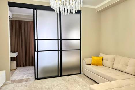 2-комнатная квартира в Бишкеке, ул. Михаила Фрунзе, 466