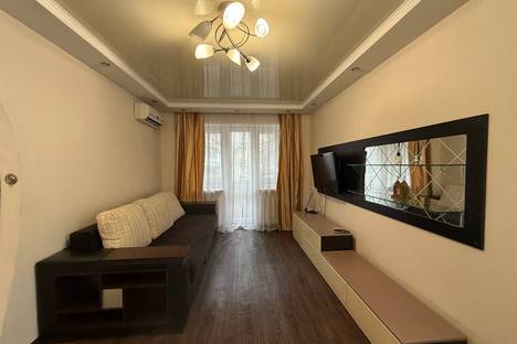 1-комнатная квартира в Донецке, Донецк, б-р Шевченко, 107