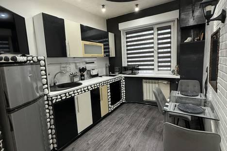 2-комнатная квартира в Кировске, Олимпийская ул., 65