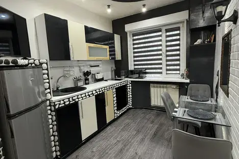 2-комнатная квартира в Кировске, Олимпийская ул., 65