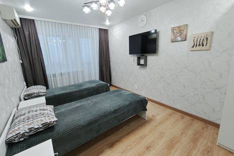 3-комнатная квартира в Новошахтинске, Прогрессивная ул., 4