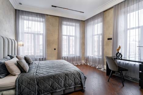 2-комнатная квартира в Санкт-Петербурге, Санкт-Петербург, Гороховая ул., 29