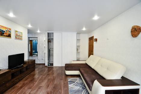 2-комнатная квартира в Волгограде, Баррикадная ул., 20