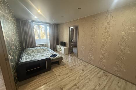 2-комнатная квартира в Кингисеппе, Большая Гражданская ул., 7