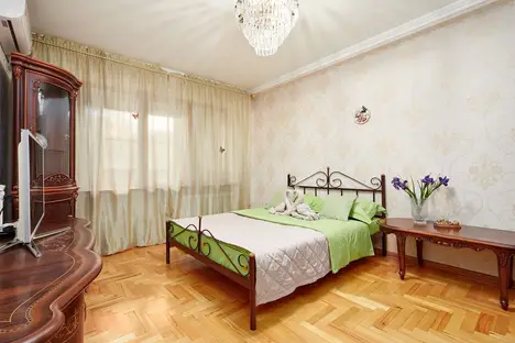 1-комнатная квартира в Кисловодске, ул. Свердлова, 1