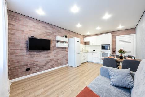 2-комнатная квартира в Тюмени, Широтная ул., 192к1