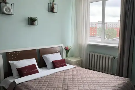 2-комнатная квартира в Тюмени, Тюмень, Харьковская ул., 27
