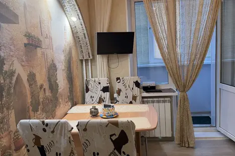 3-комнатная квартира в Нефтеюганске, 14-й мкр., 49