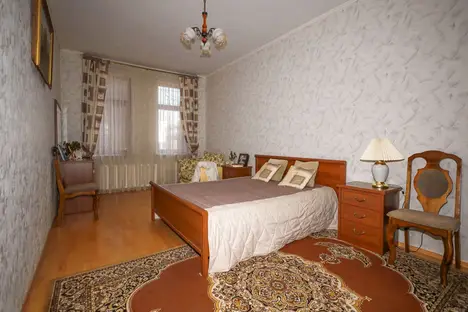 2-комнатная квартира в Казани, Вахитовский р-н , ул. Калинина, 10